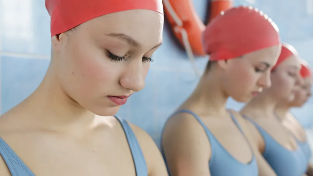¿De qué están hechos los gorros de natación?