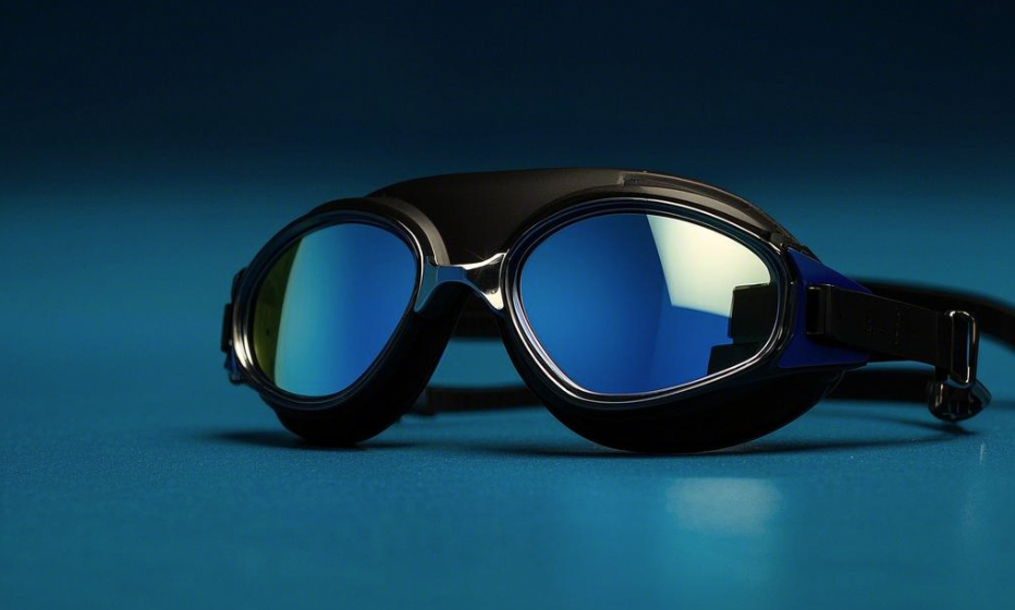 Comment les revêtements réfléchissants sur les lunettes de protection à miroir réduisent l'éblouissement