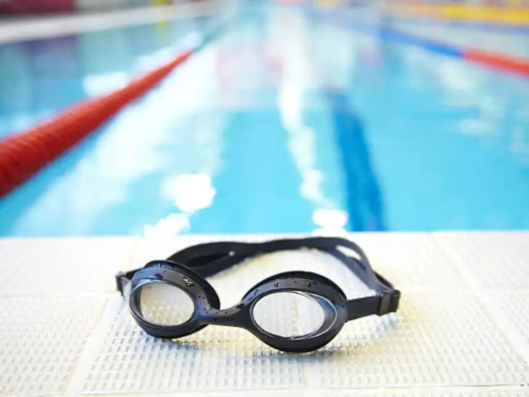 5 Best Prescription Swim Goggles for Maximum Comfort and Clarity